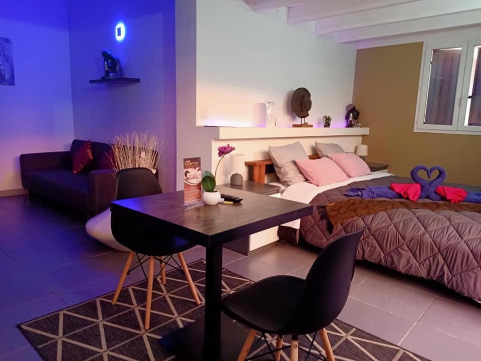 Mas La Farelle Chambre D'Hote,Fitness & Salle De Jeux Gratuite & Spa En Supplement ニーム エクステリア 写真