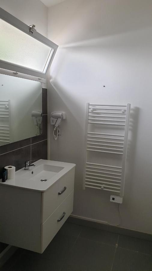 Mas La Farelle Chambre D'Hote,Fitness & Salle De Jeux Gratuite & Spa En Supplement ニーム エクステリア 写真